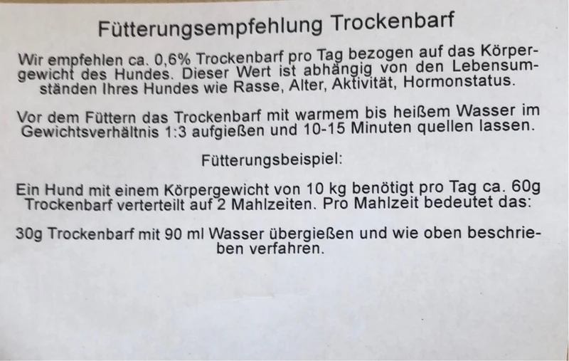 Trockenbarf mit Ziegenfleisch, Obst und Gemüse