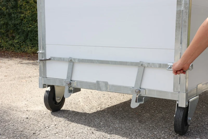 Kälberbox groß – mit oder ohne schwenkbarem Boden
