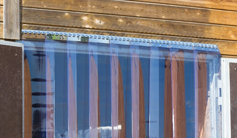 Streifenvorhang/Pendeltürfolie PVC - meterweise oder 25m Rolle