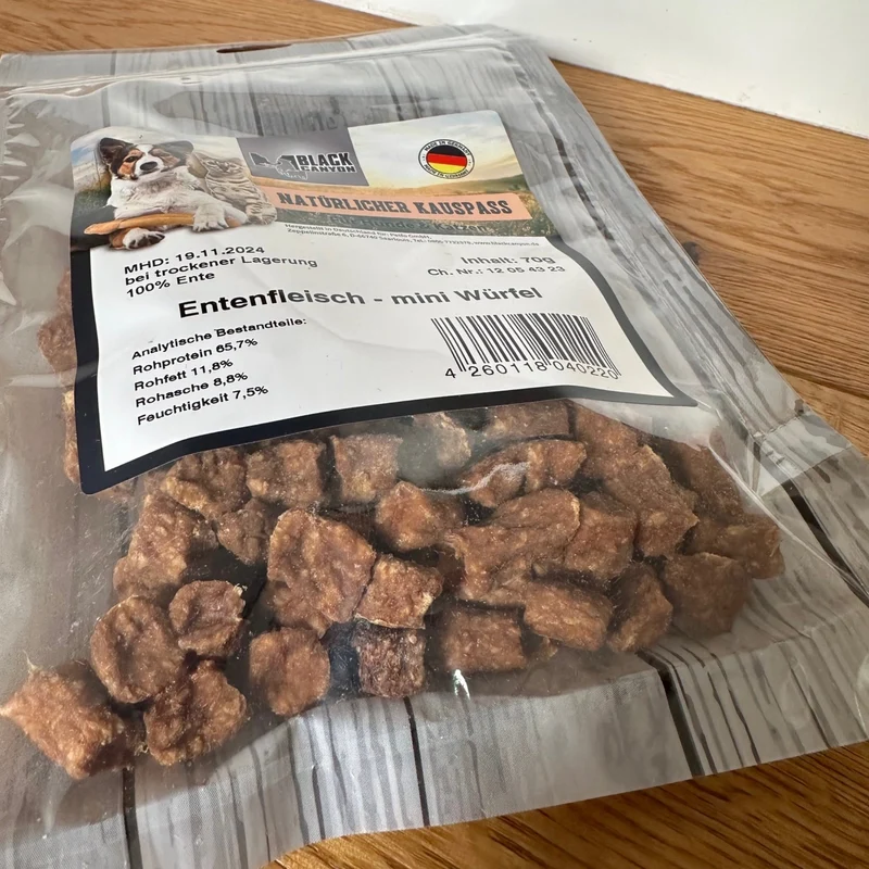 Black Canyon Entenfleisch Mini Würfel – Premium Trainingssnack für Hunde & Katzen | Proteinreich, schonend getrocknet, hypoallergen