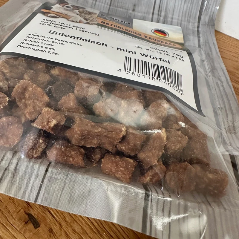 Black Canyon Entenfleisch Mini Würfel – Premium Trainingssnack für Hunde & Katzen | Proteinreich, schonend getrocknet, hypoallergen
