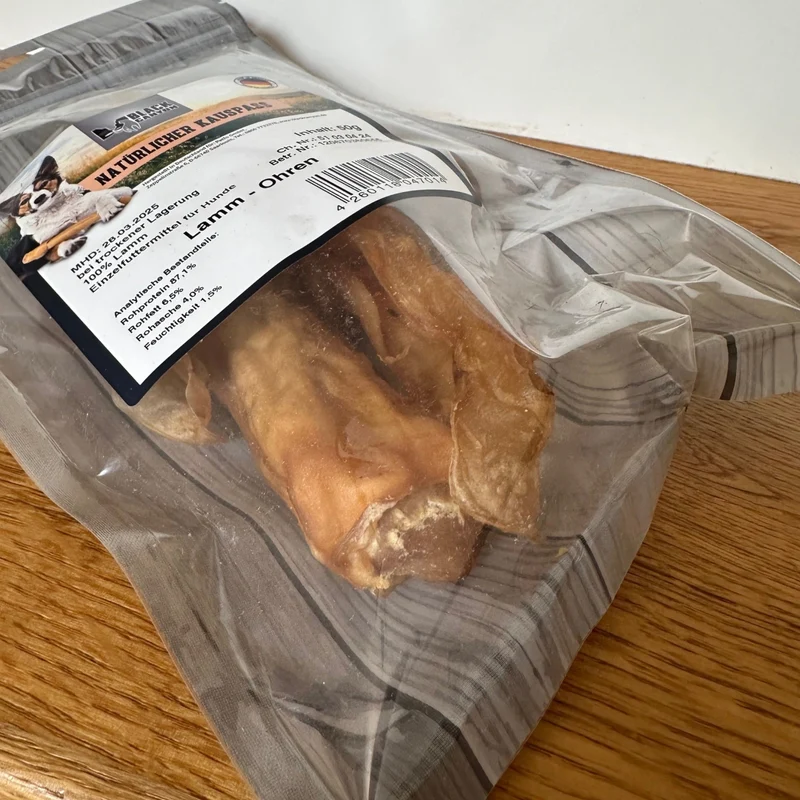 Black Canyon Lamm-Ohren – Natürlicher Premium-Kausnack für gesunde Zähne & artgerechte Beschäftigung deines Hundes