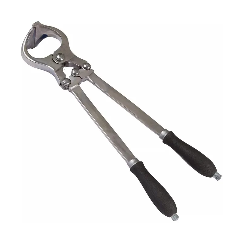 Pinza per la castrazione dei tori